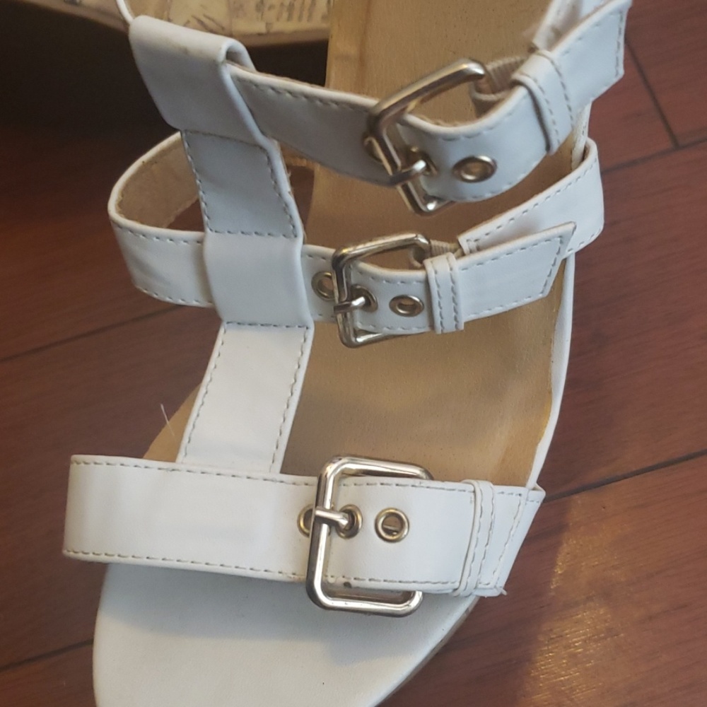 Wedges - Picture 5 of 5